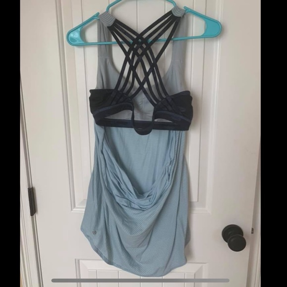 Lululemon tank - Picture 2 of 2